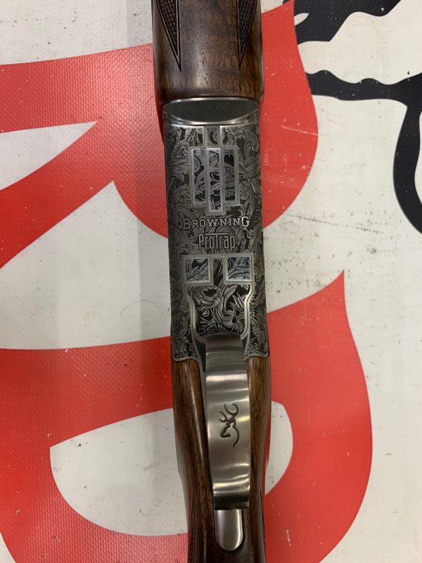 ESCOPETA BROWNING 825 PRO TRAP NOVEDAD