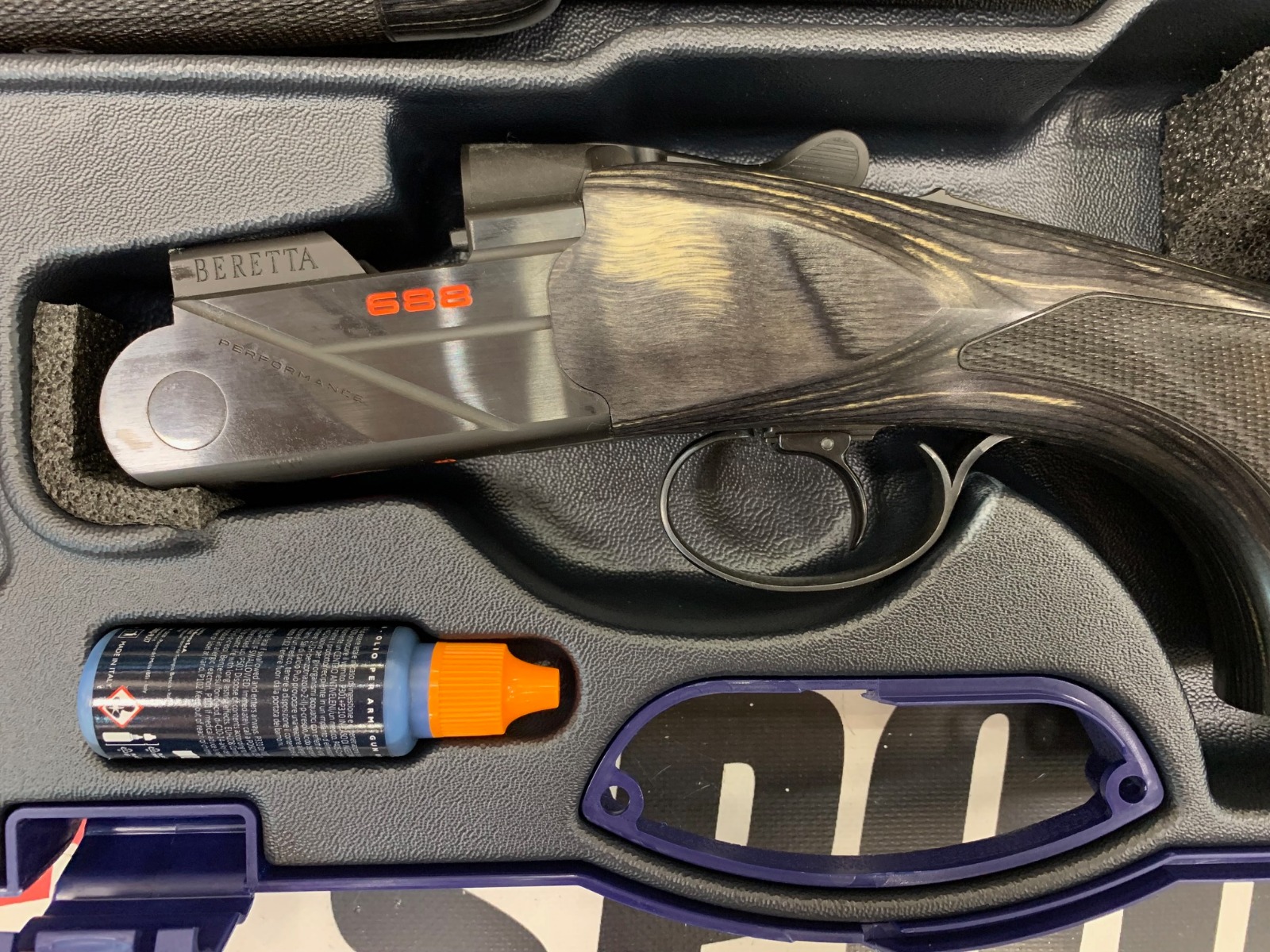 ESCOPETA BERETTA 688 BLACK TRAP REESTRENO