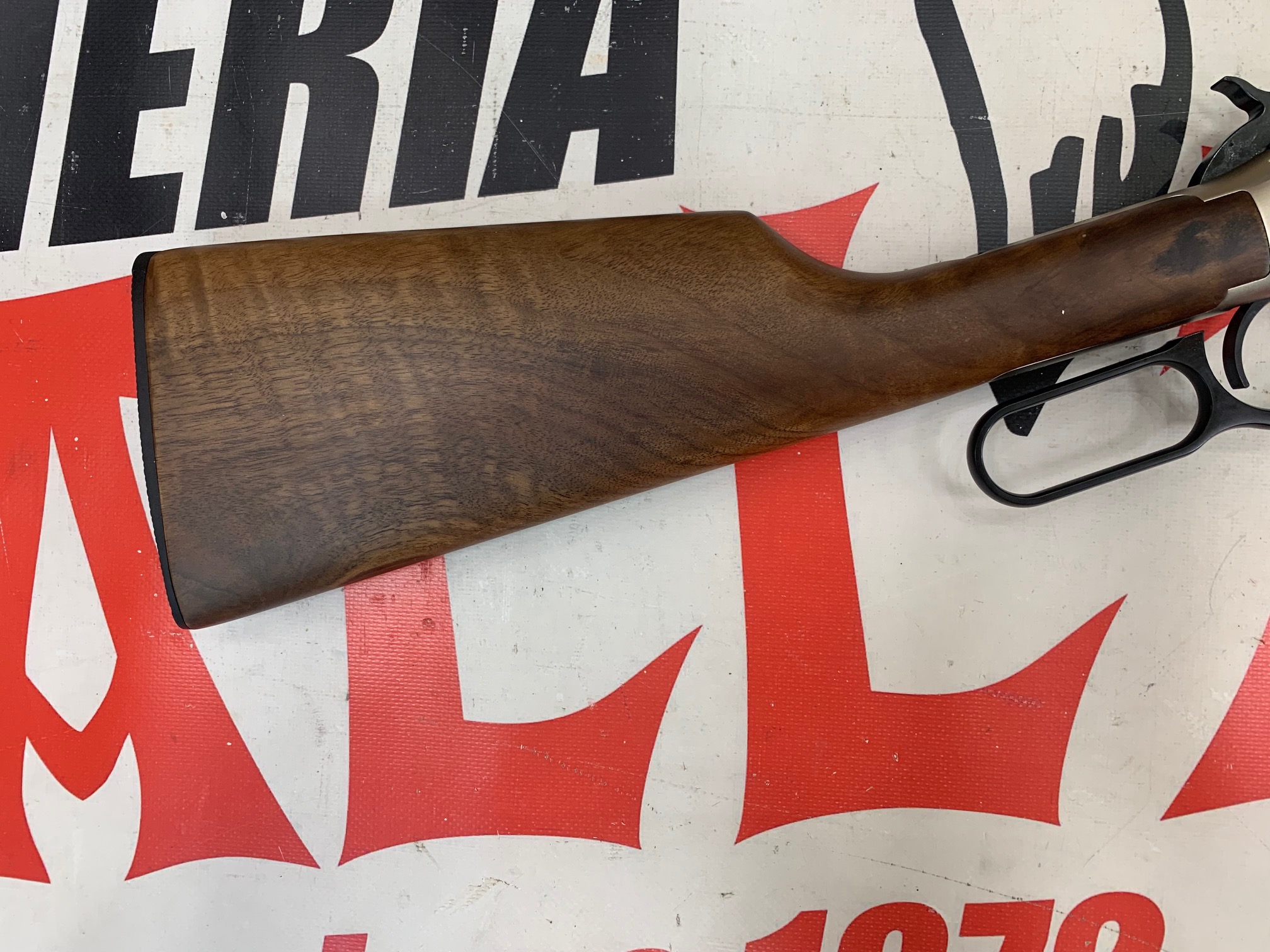 RIFLE WINCHESTER RANGER HIGH GRADE CAL 22 LR SERIE LIMITADA